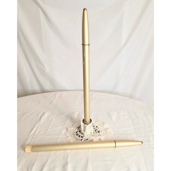 Pair of Vintage Ronson Varaflame Metal Candles Gold Toned Etched Stars Retro MCM - Picture 1 of 6